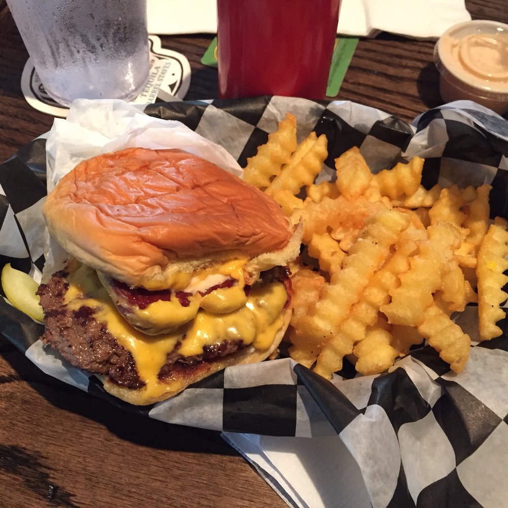 jack-brown-s-beer-and-burger-joint-nashville-review-hedonist-shedonist