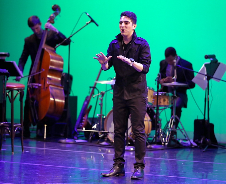 YoungArts Miami – courtesy of YoungArts MichaelMcElroyGroup_Performance_20150314_PedroPortal