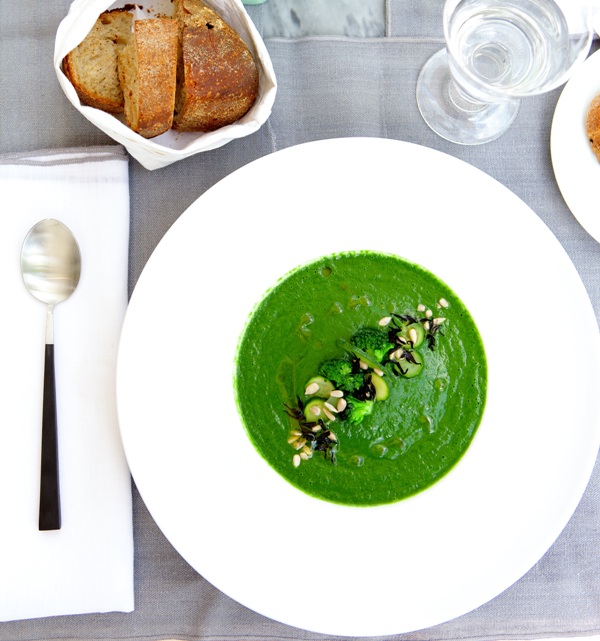 Traymore Brunch – spa menu -Green Goddess Soup - photo credit _COMO Hotels and Resorts